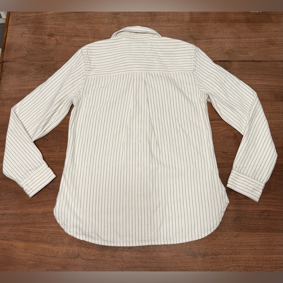 Madewell Denim Classic Button-Up Shirt in Pinstripe NWOT - Picture 8 of 13